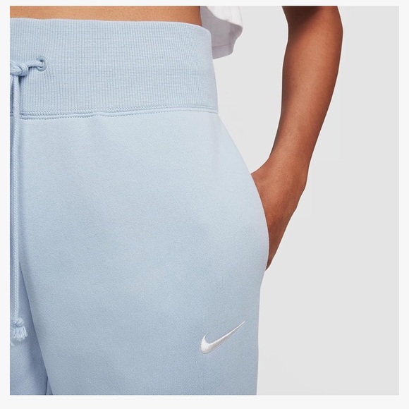 Nike Oversized High-Rise Fleece Joggers - Picture 4 of 12